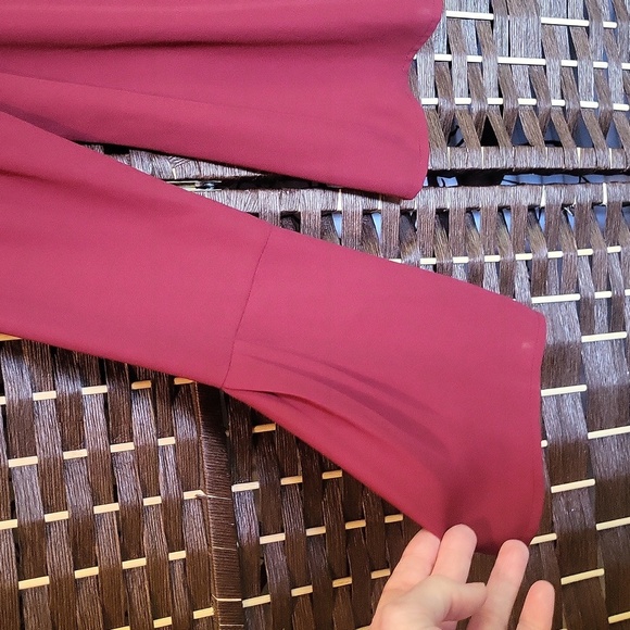 White House Black Market Long Sleeve Burgundy Top - Picture 3 of 7
